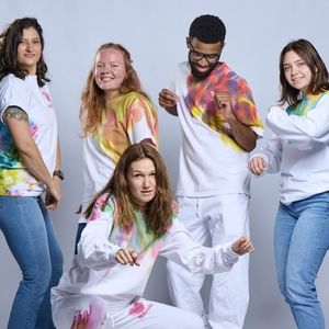 |HĂS| Color Trap T-shirt